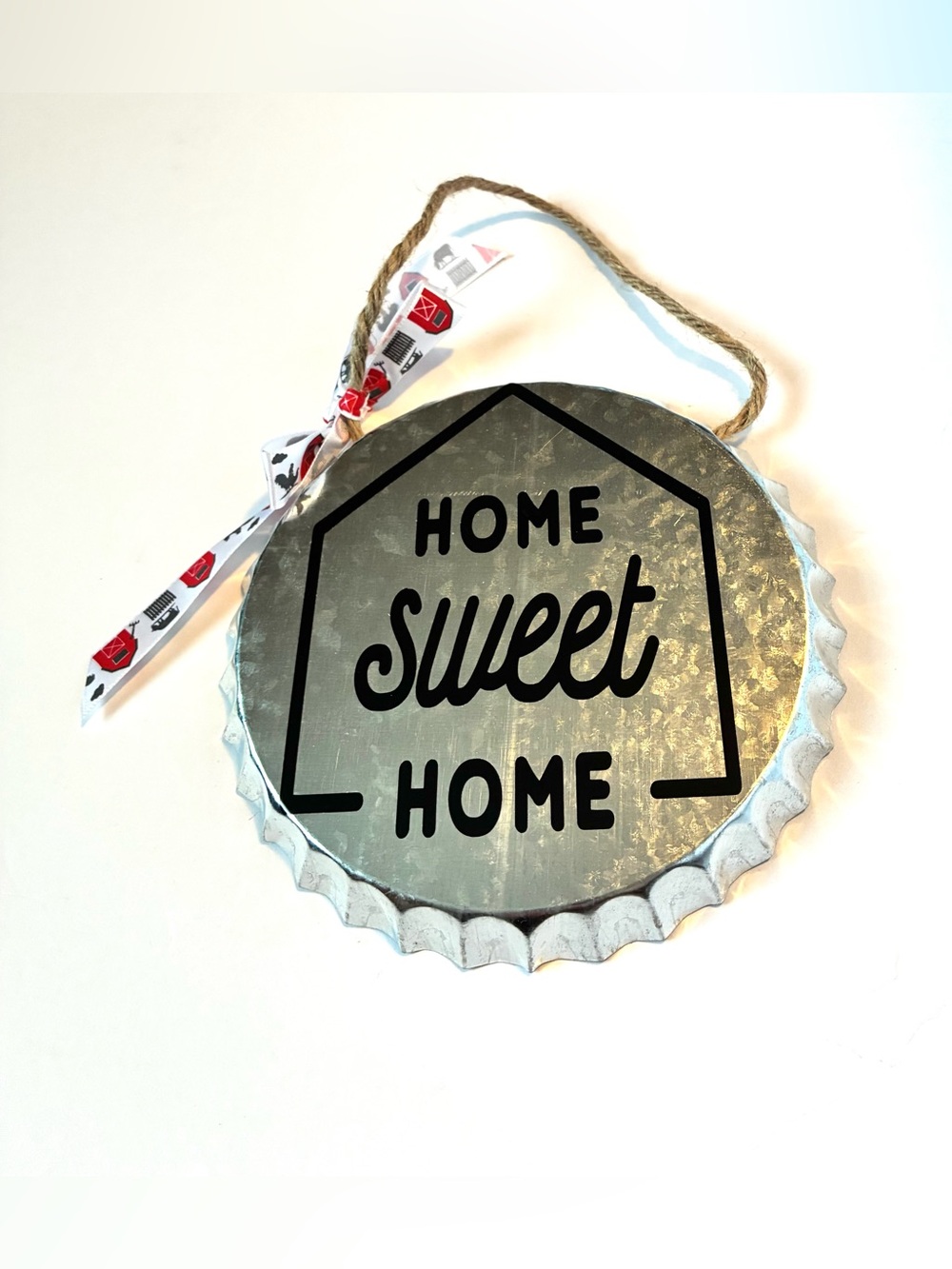 Home Sweet Home Metal Bottle Cap Wall Hanging - Silver with Black Lettering